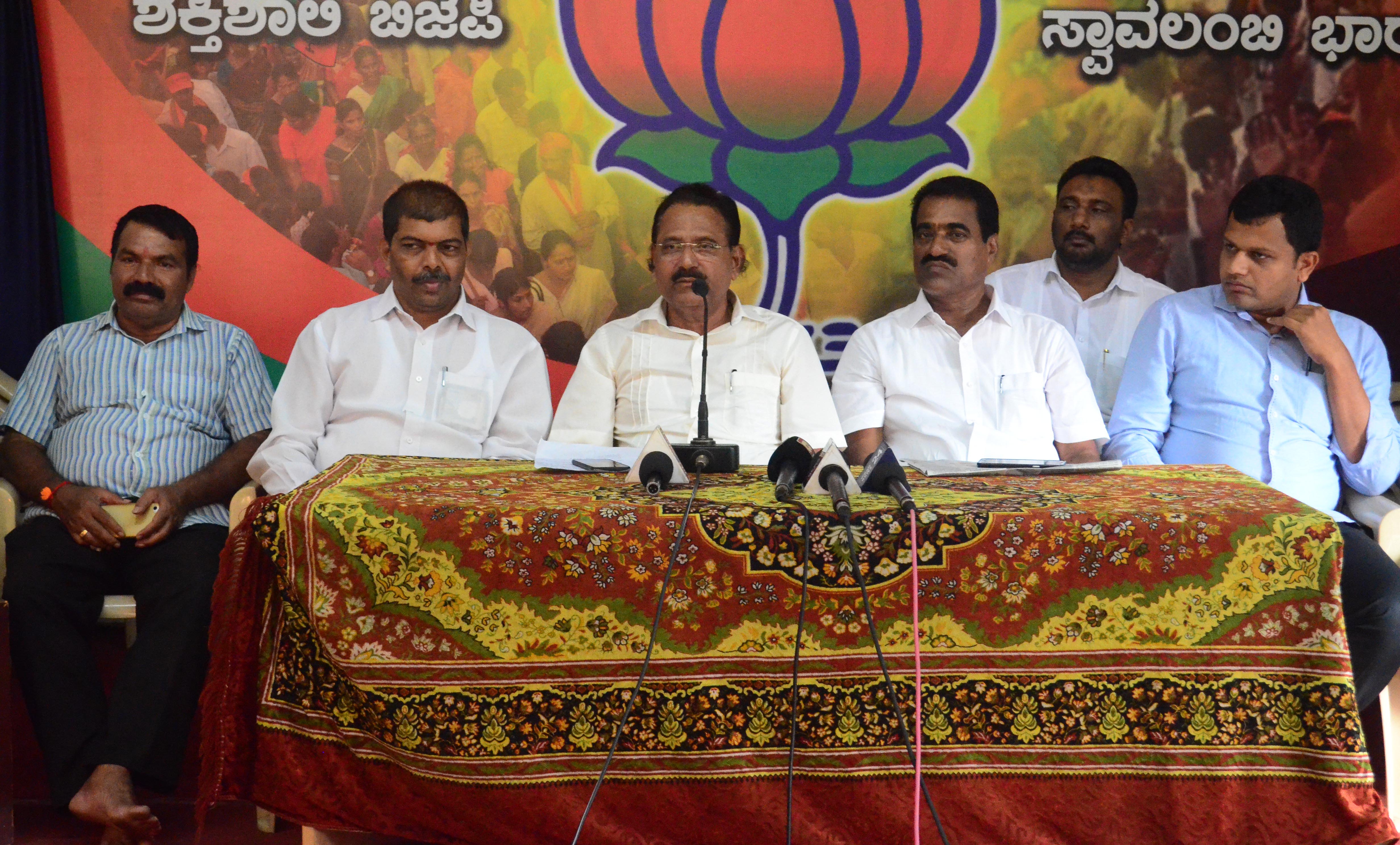 ಪಿಂಕಿ ನವಾಝ್ ಬಿಜೆಪಿ ಕಾರ್ಯಕರ್ತನಲ್ಲ: ಮಾಜಿ ಸಚಿವ ಕೃಷ್ಣಾ ಜೆ. ಪಾಲೇಮಾರ್